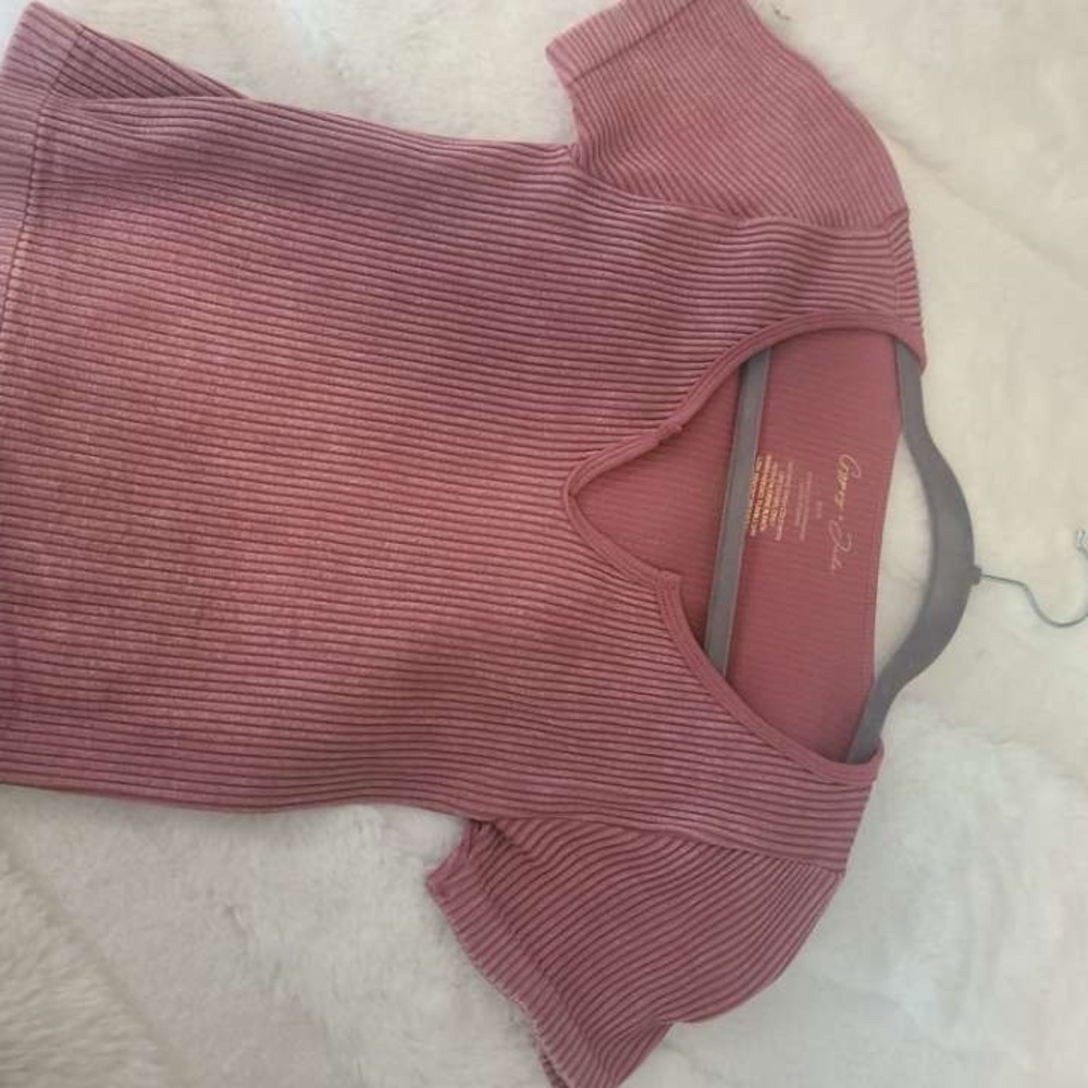 T.J.Maxx Mauve Ribbed Short Sleeve Tee